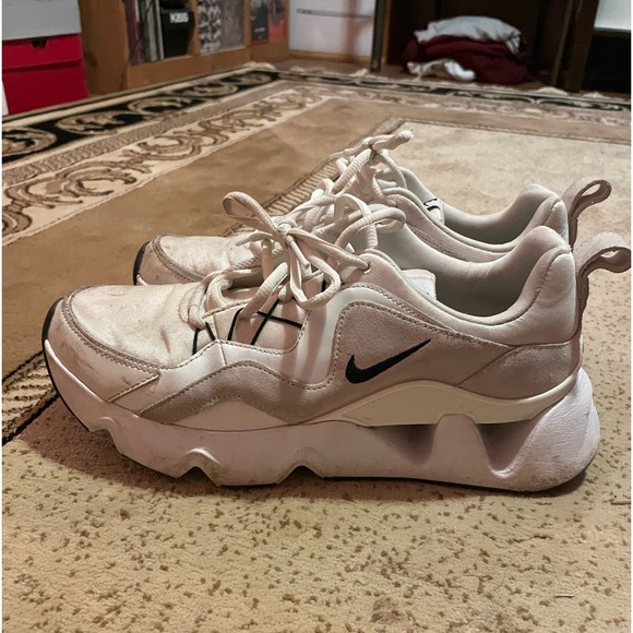 Vintage Nike Wmns RYZ 365 Summit White Running - Picture 1 of 6